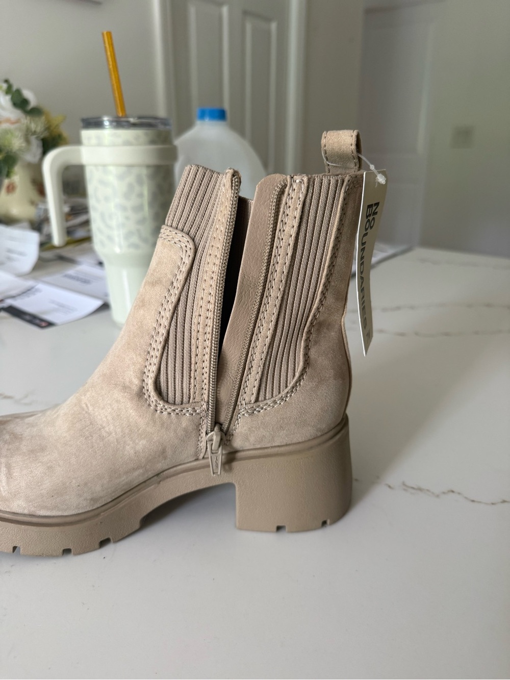 Tan Boot - Picture 4 of 4